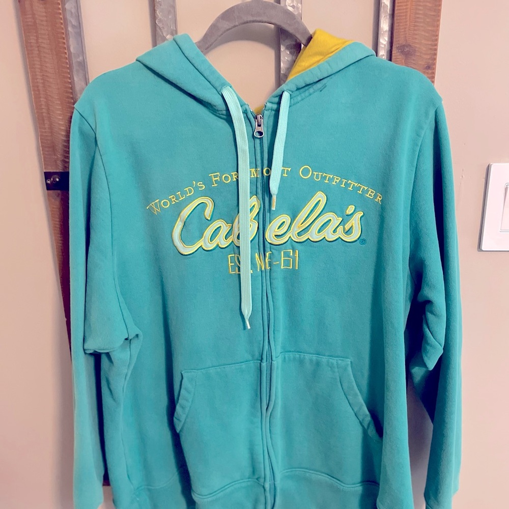 Cabelas size 2x hoodie
